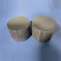 Wie interagiert die Abschirmwabe mit elektrostatischen Feldern?